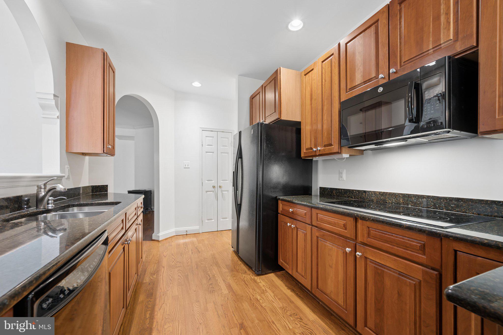 WORMANS MILL - Residential