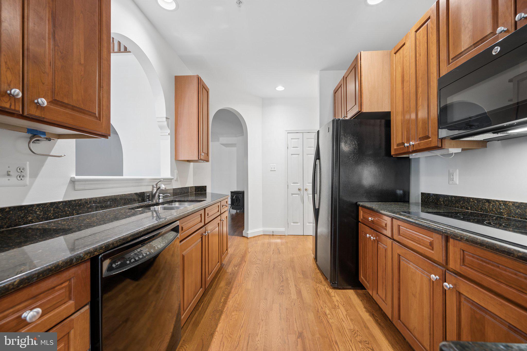 WORMANS MILL - Residential