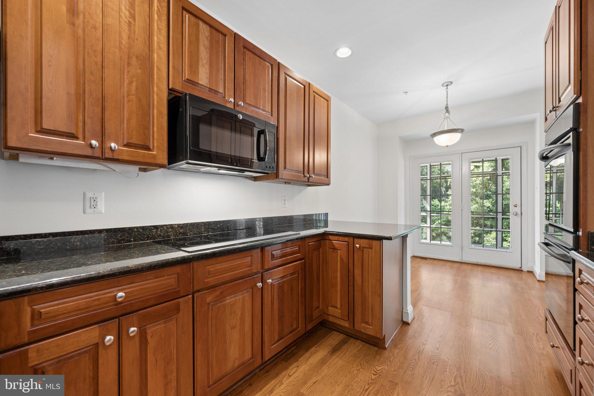 WORMANS MILL - Residential