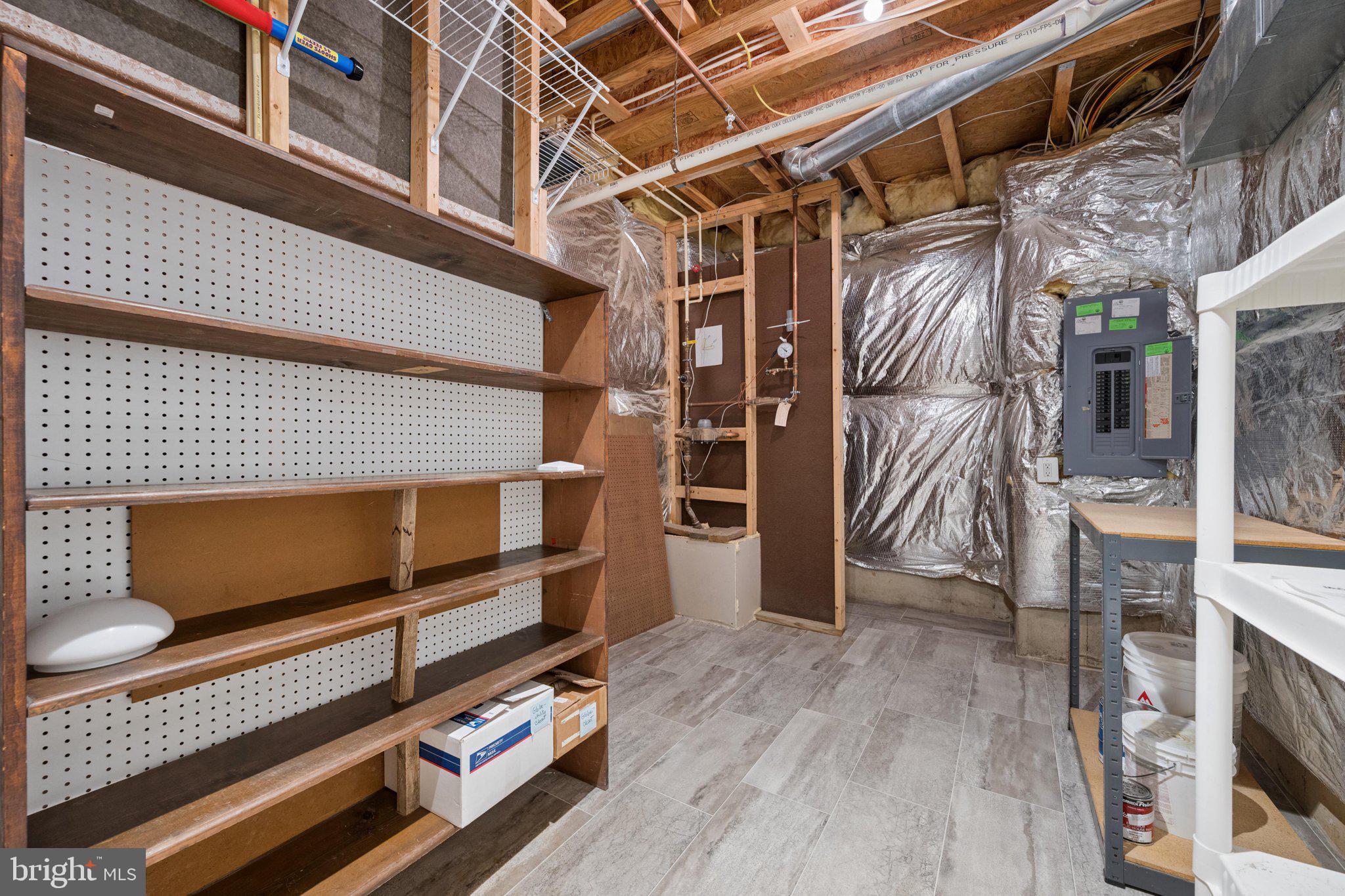 WORMANS MILL - Residential