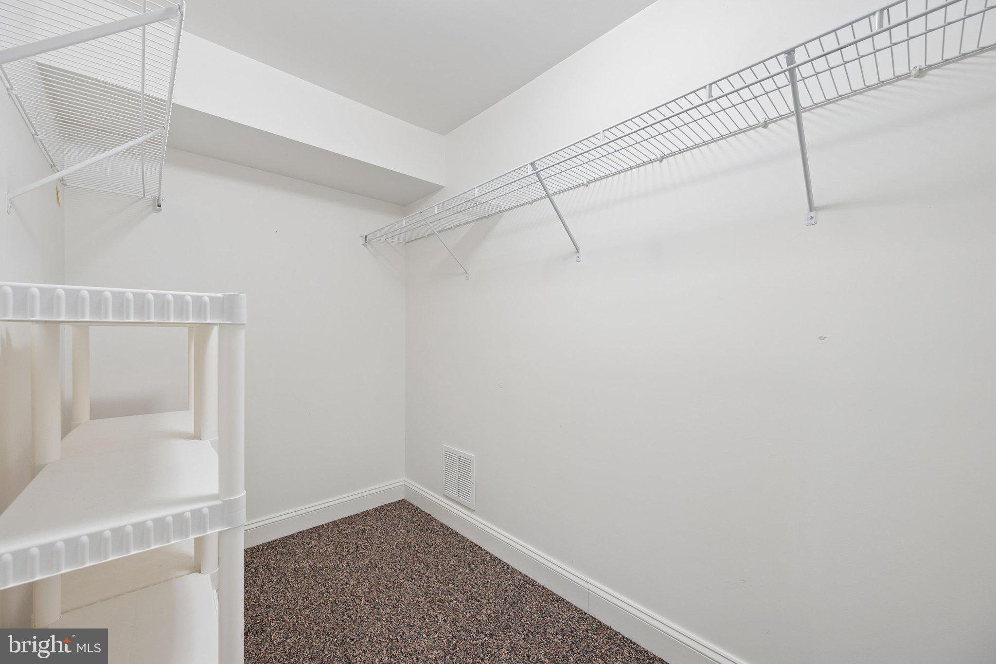 WORMANS MILL - Residential