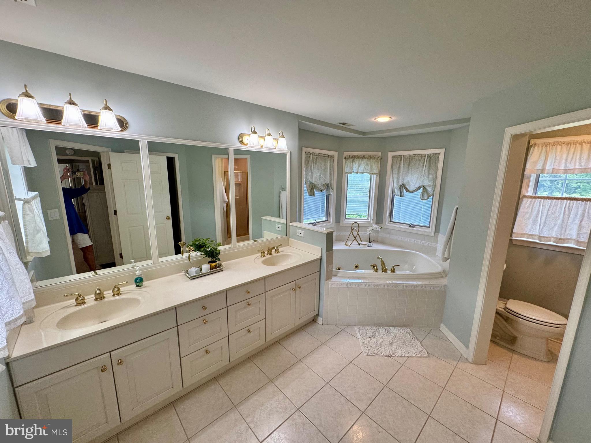 PROSPECT BAY - Residential