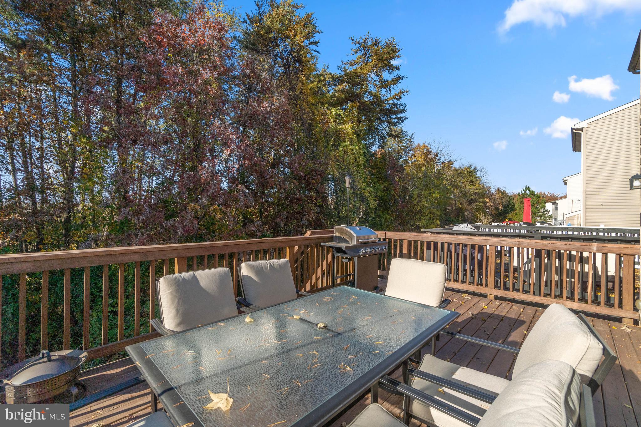 TANYARD SPRINGS - Residential