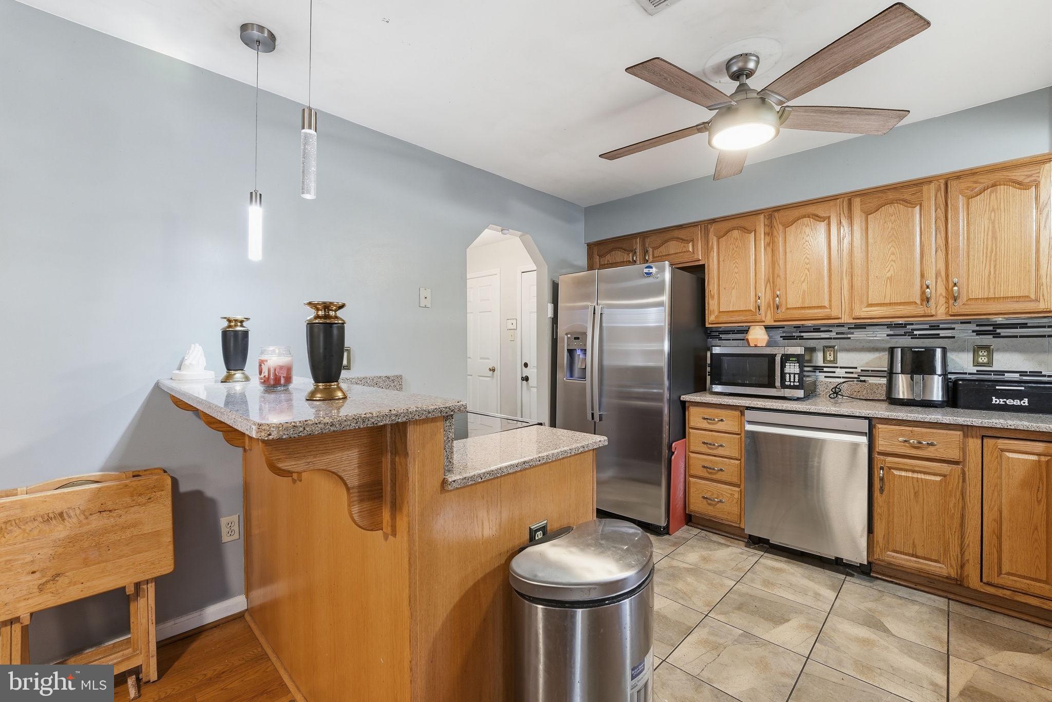 HAWKINS GATE - Residential