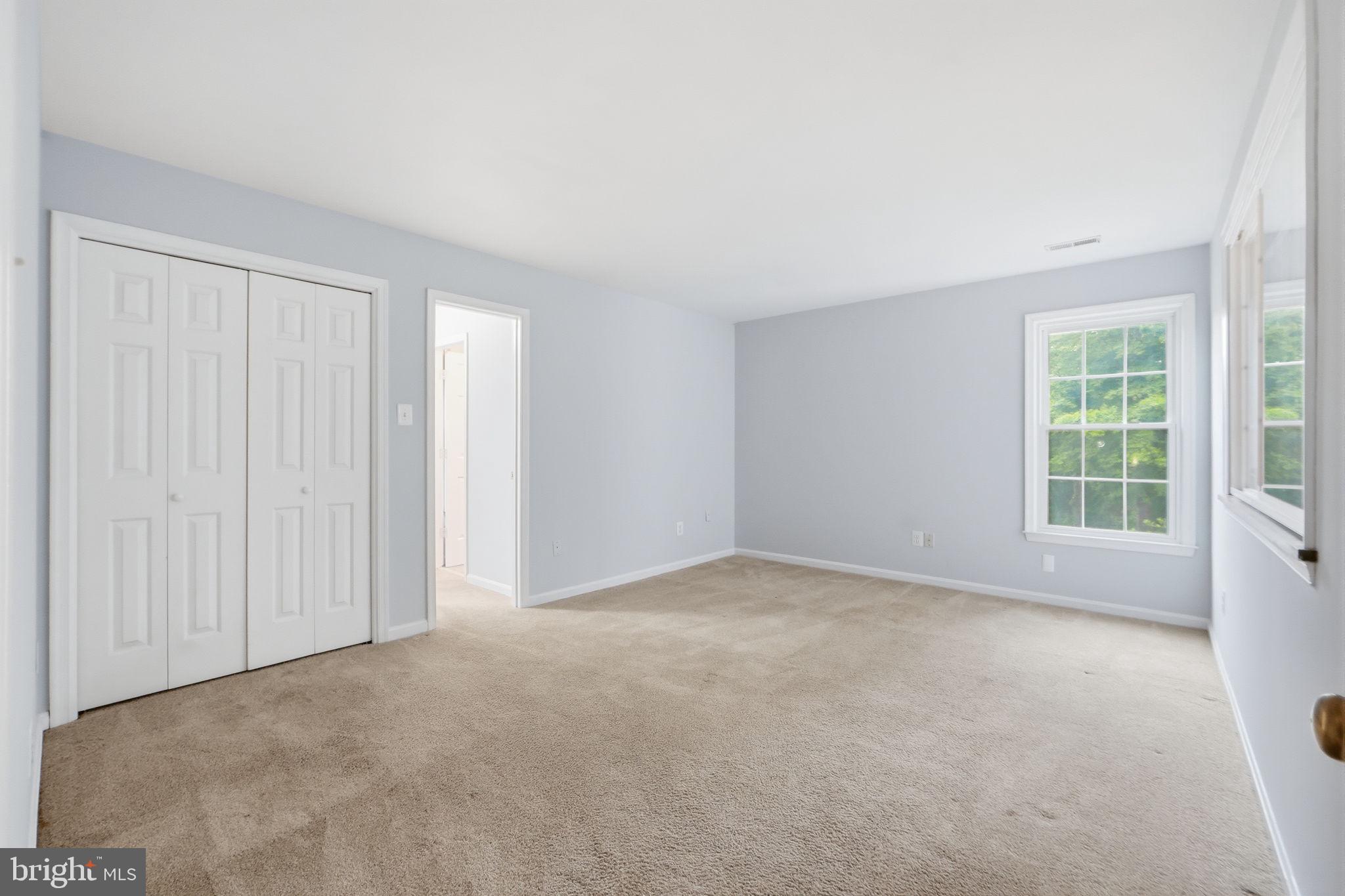 SOUTH RUN OAKS - Residential