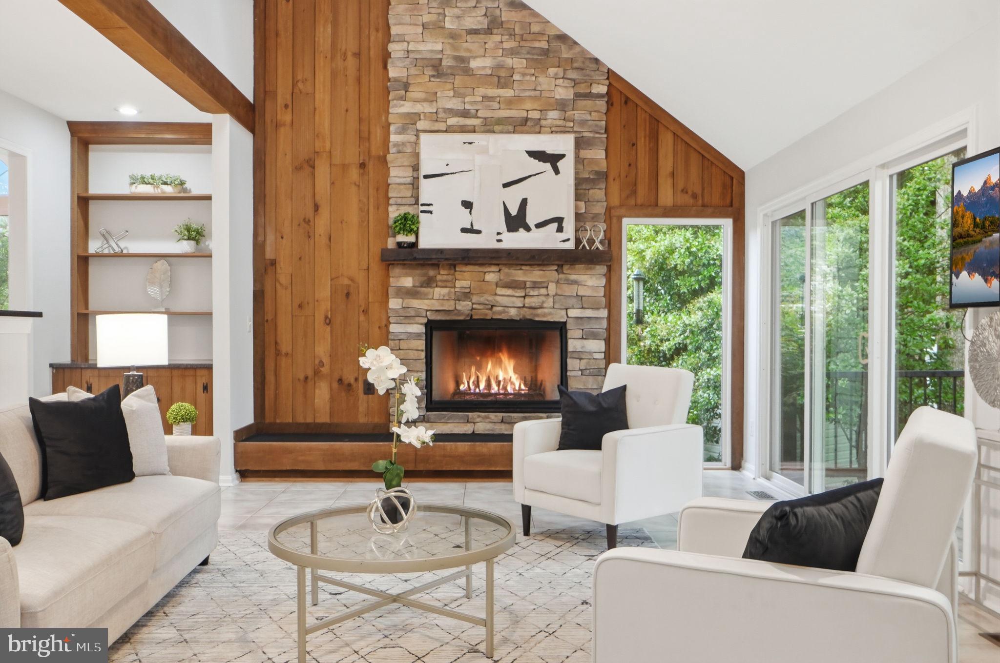 SOUTH RUN OAKS - Residential