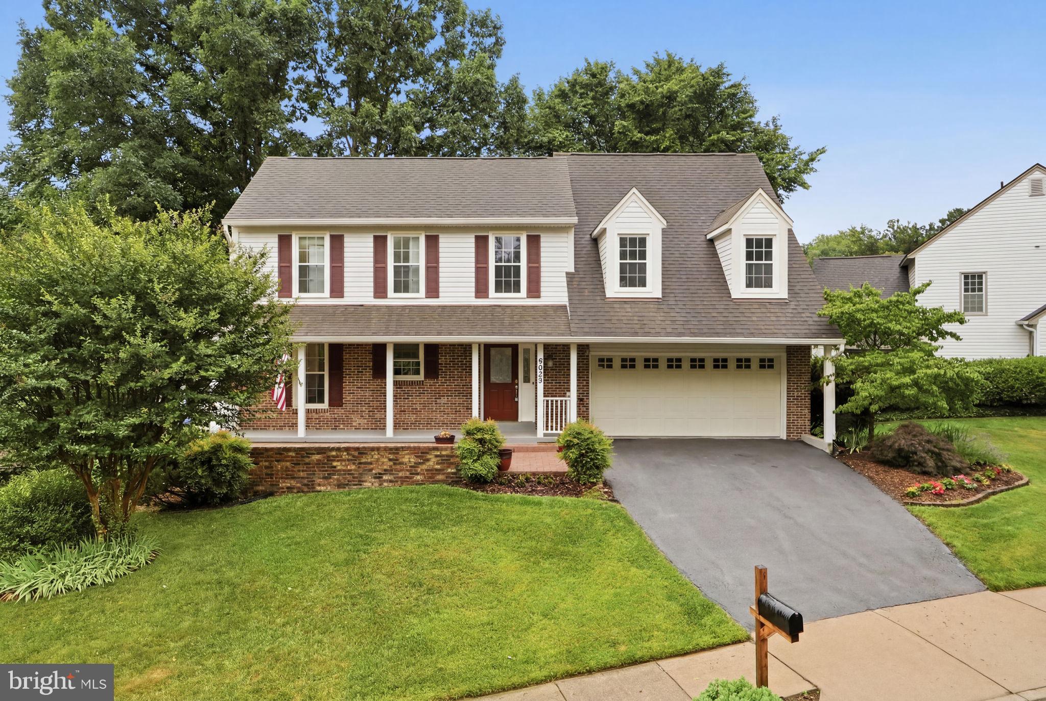 SOUTH RUN OAKS - Residential