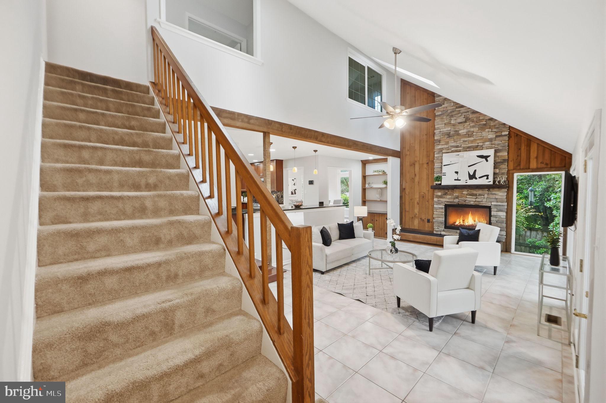 SOUTH RUN OAKS - Residential