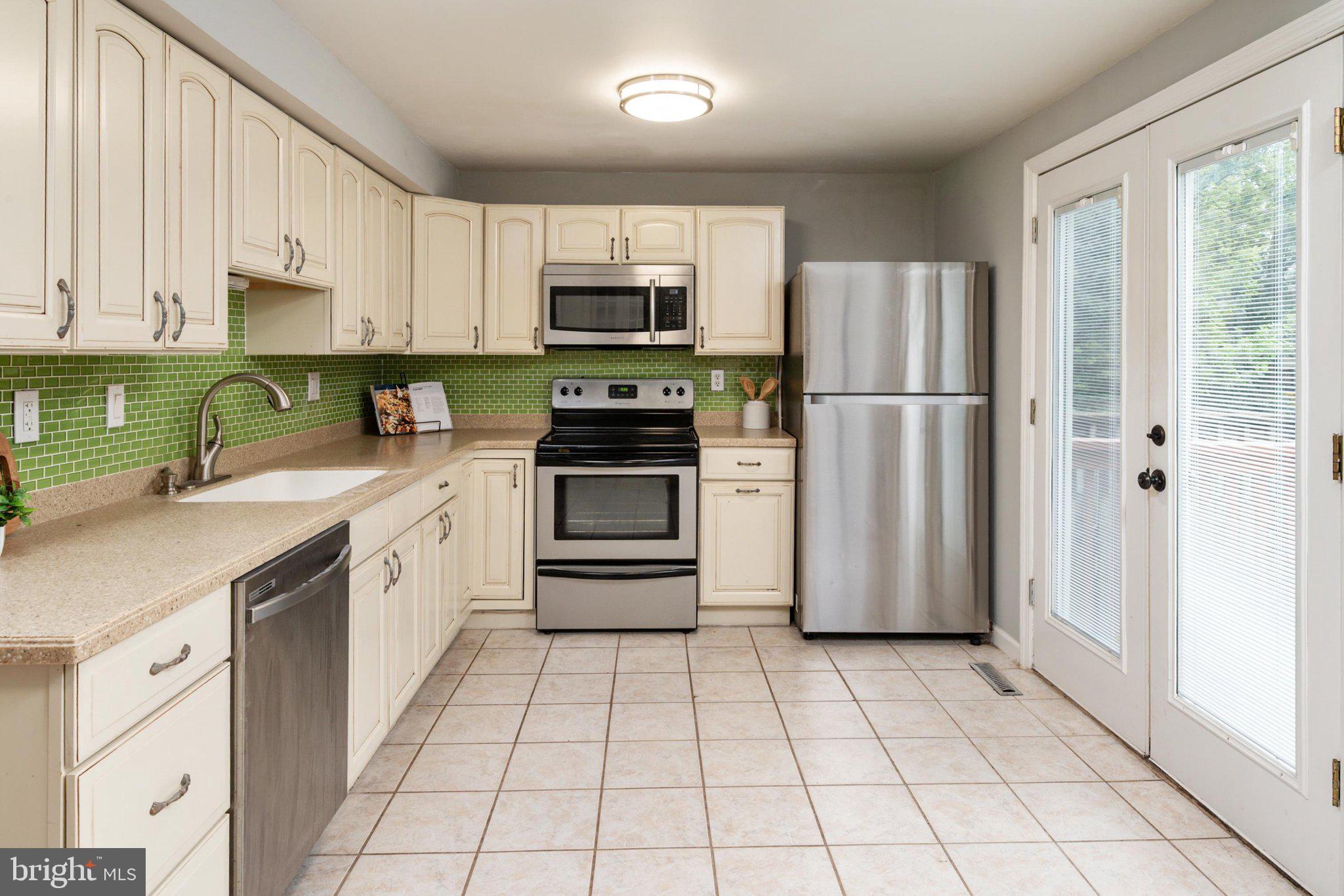 VILLAGE OF OLDE MILL - Residential
