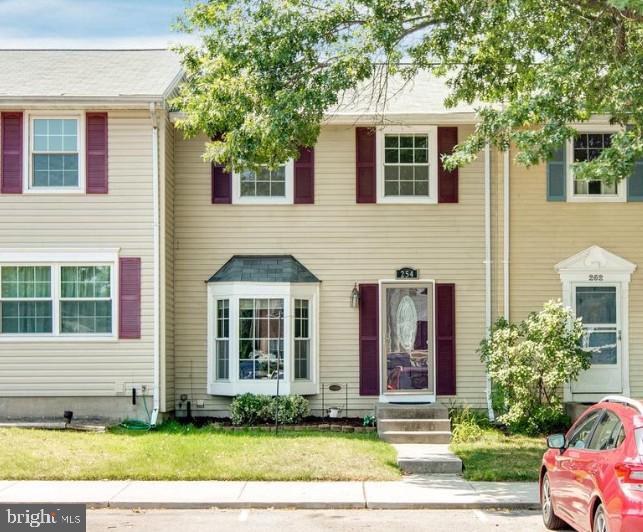 VILLAGE OF OLDE MILL - Residential