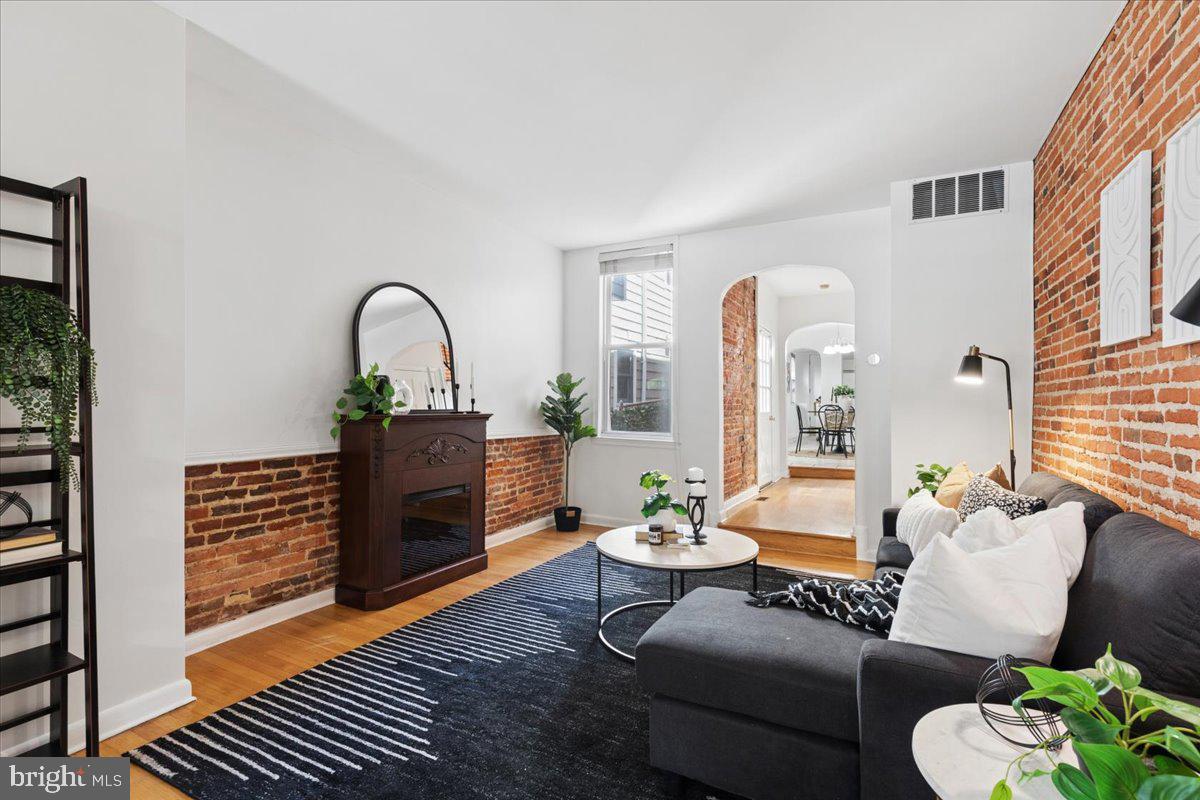 FEDERAL HILL HISTORIC DISTRICT - Residential
