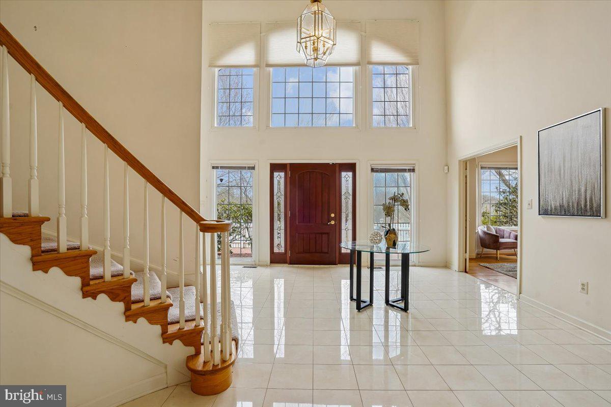 ESWORTHY PARK - Residential