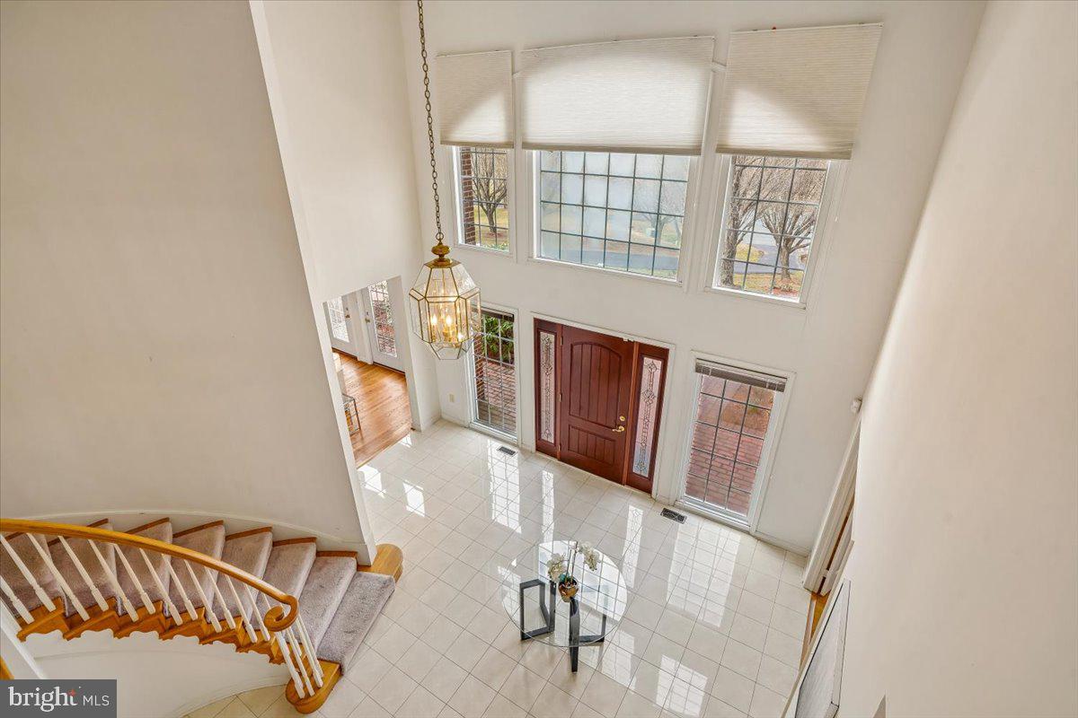 ESWORTHY PARK - Residential