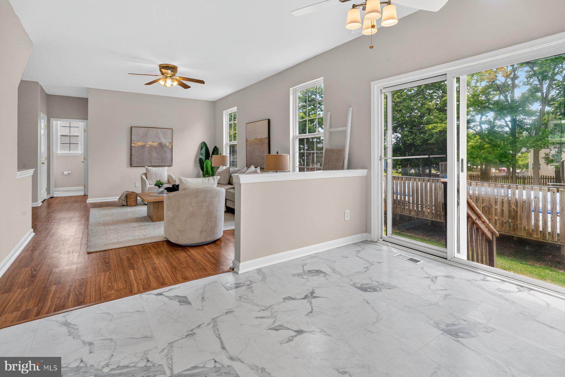 MEADOWBROOK - Residential