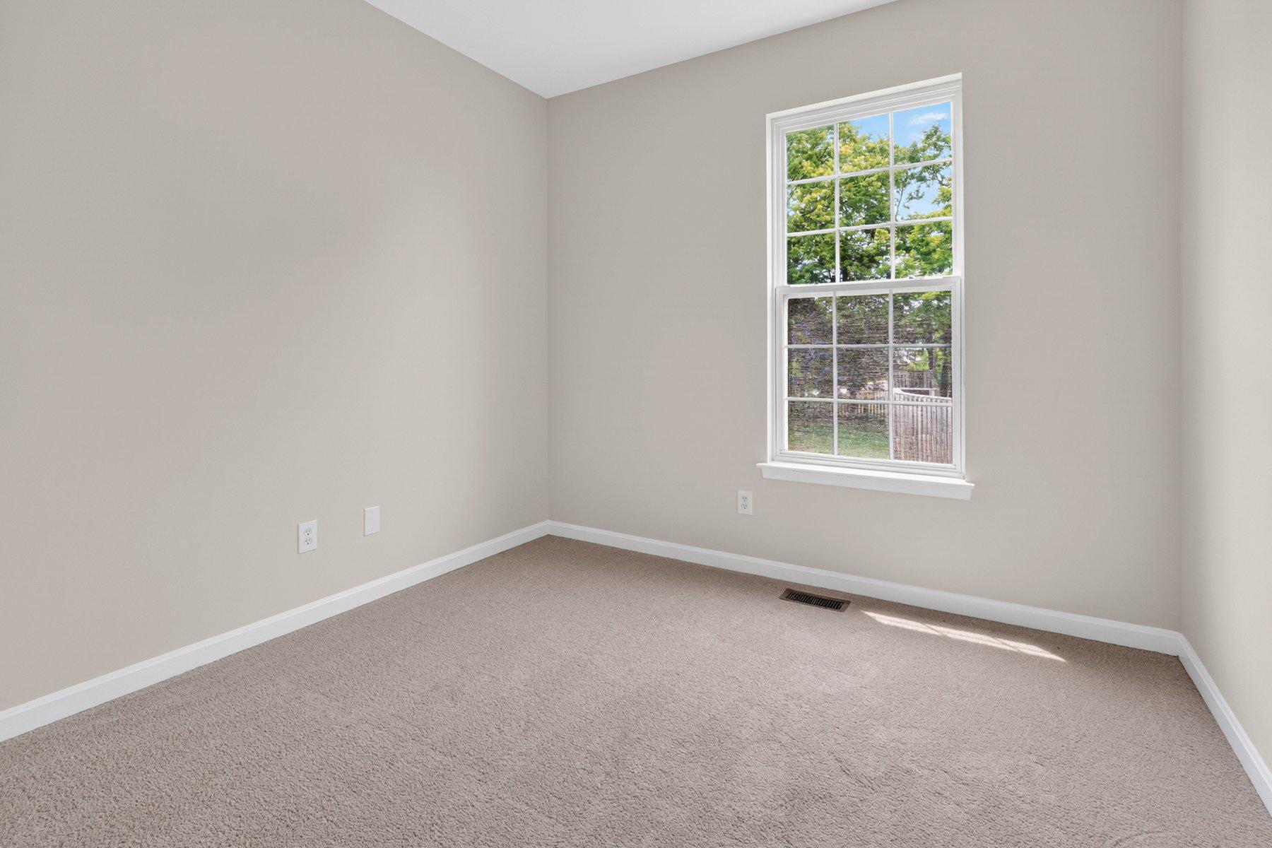 MEADOWBROOK - Residential