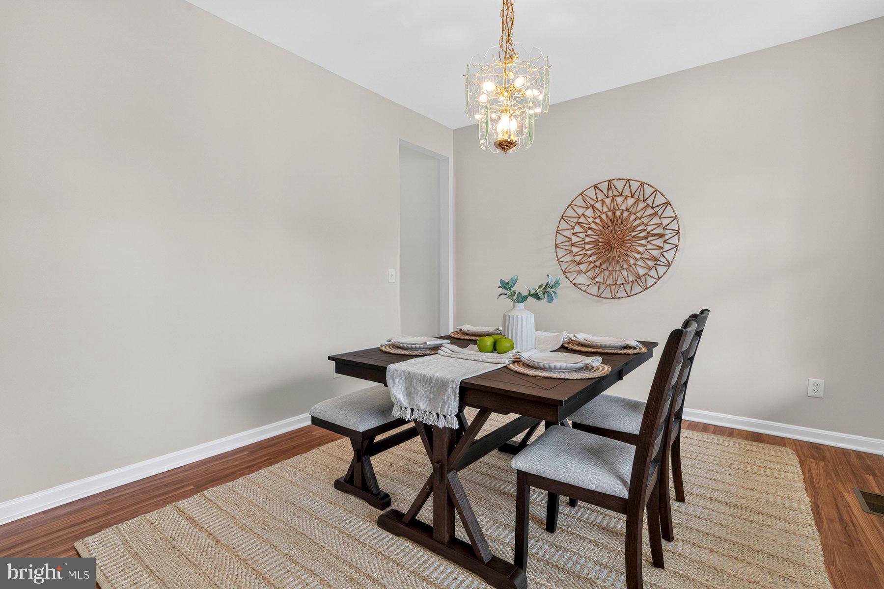 MEADOWBROOK - Residential