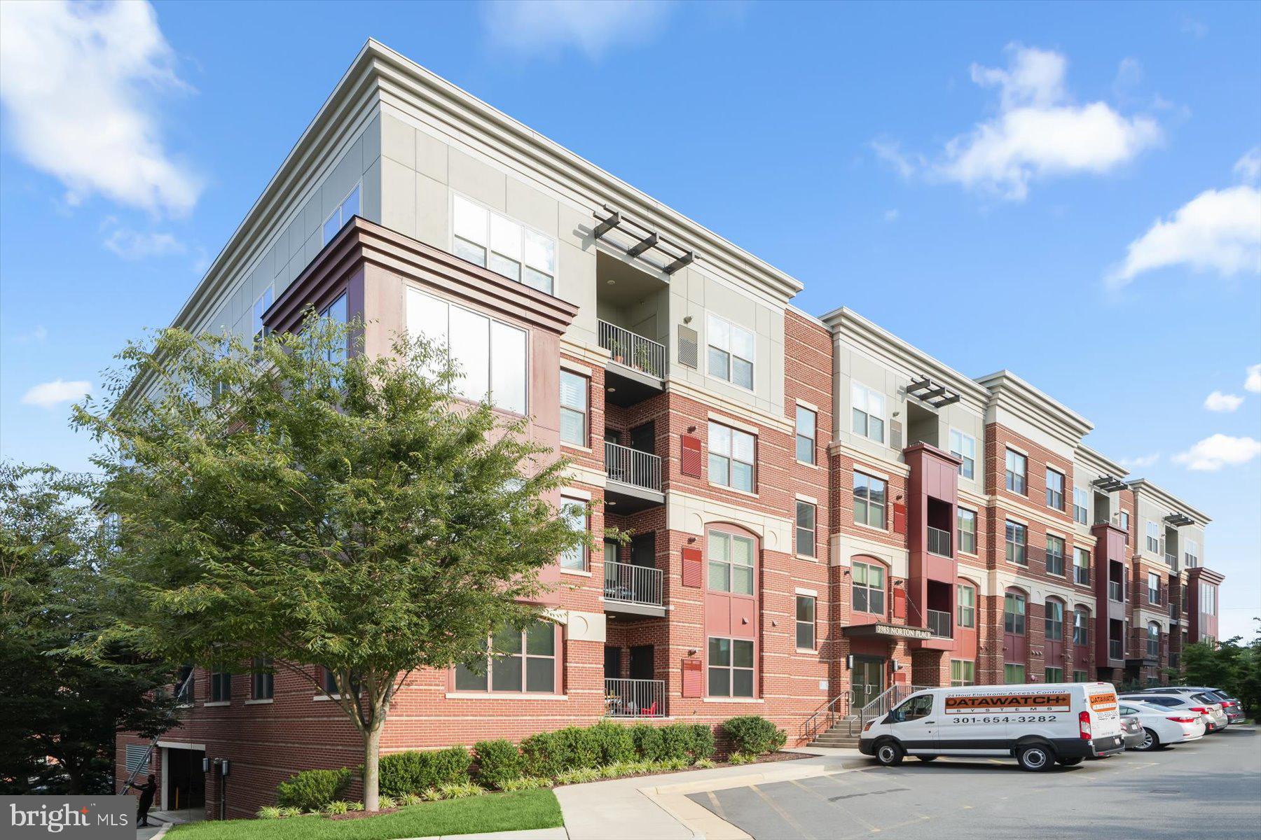 MOUNT VINEYARD - Residential