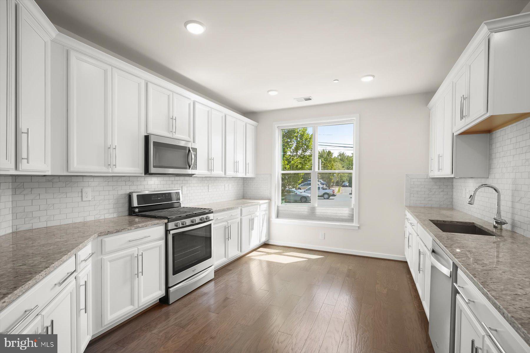 MOUNT VINEYARD - Residential