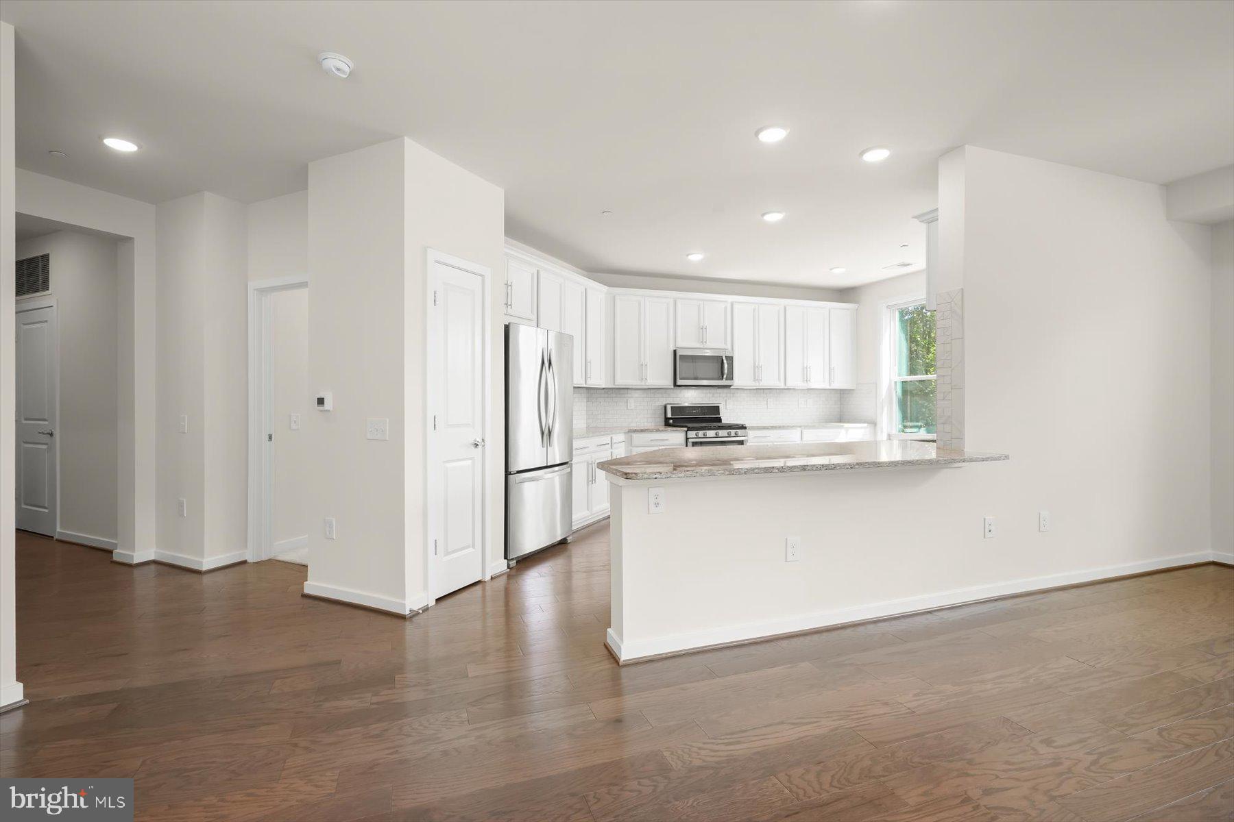 MOUNT VINEYARD - Residential