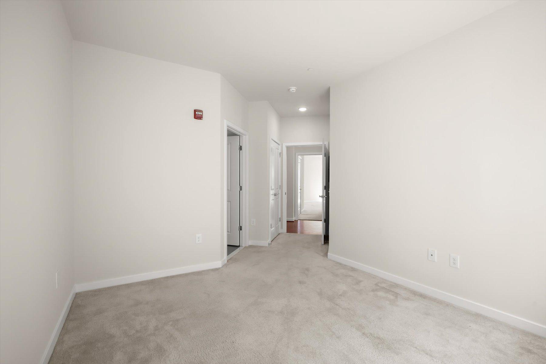 MOUNT VINEYARD - Residential