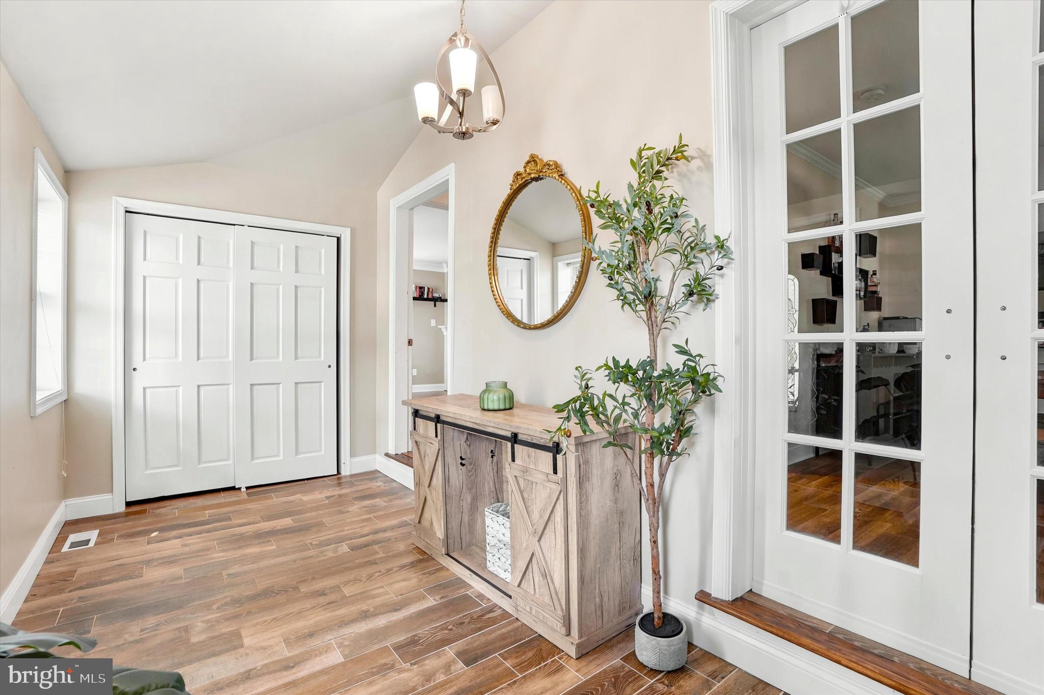 NEWPORT VILLAGE - Residential