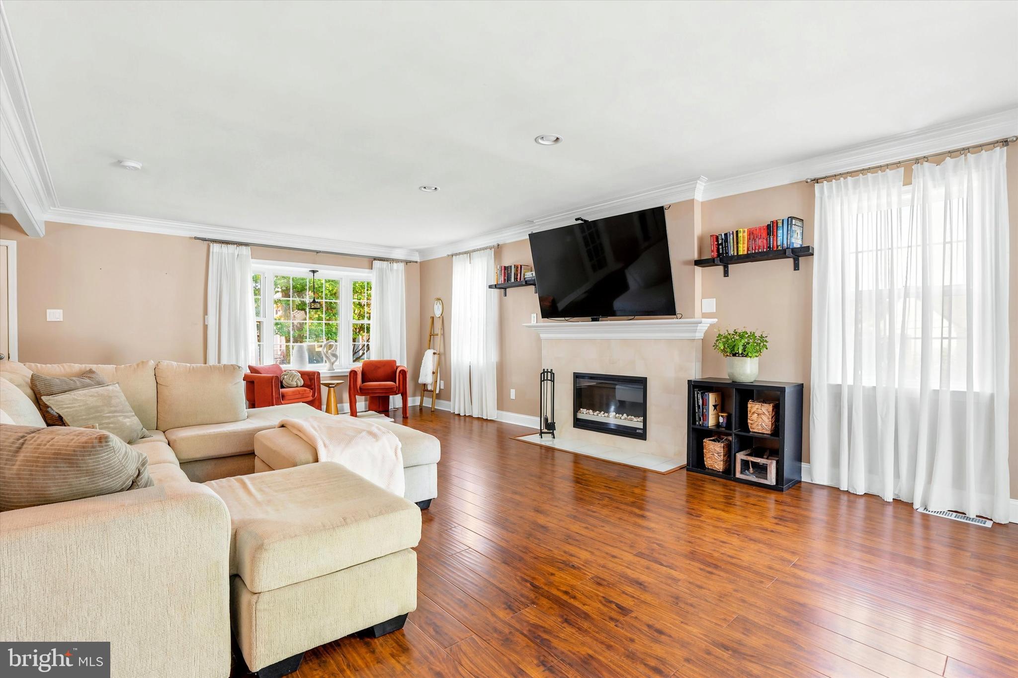 NEWPORT VILLAGE - Residential