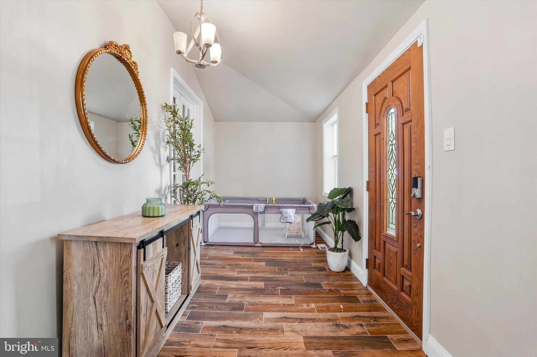 NEWPORT VILLAGE - Residential