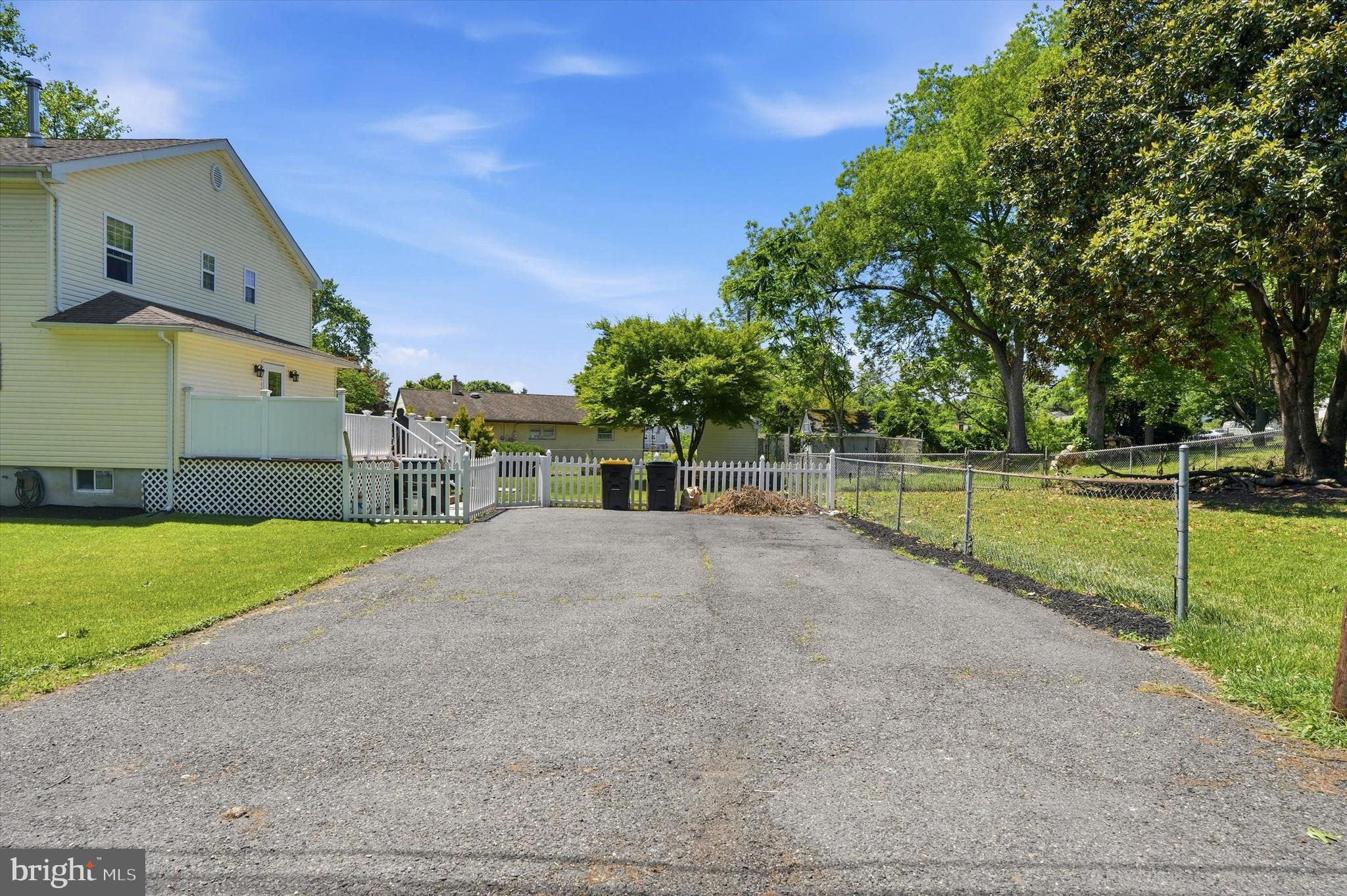 NEWPORT VILLAGE - Residential
