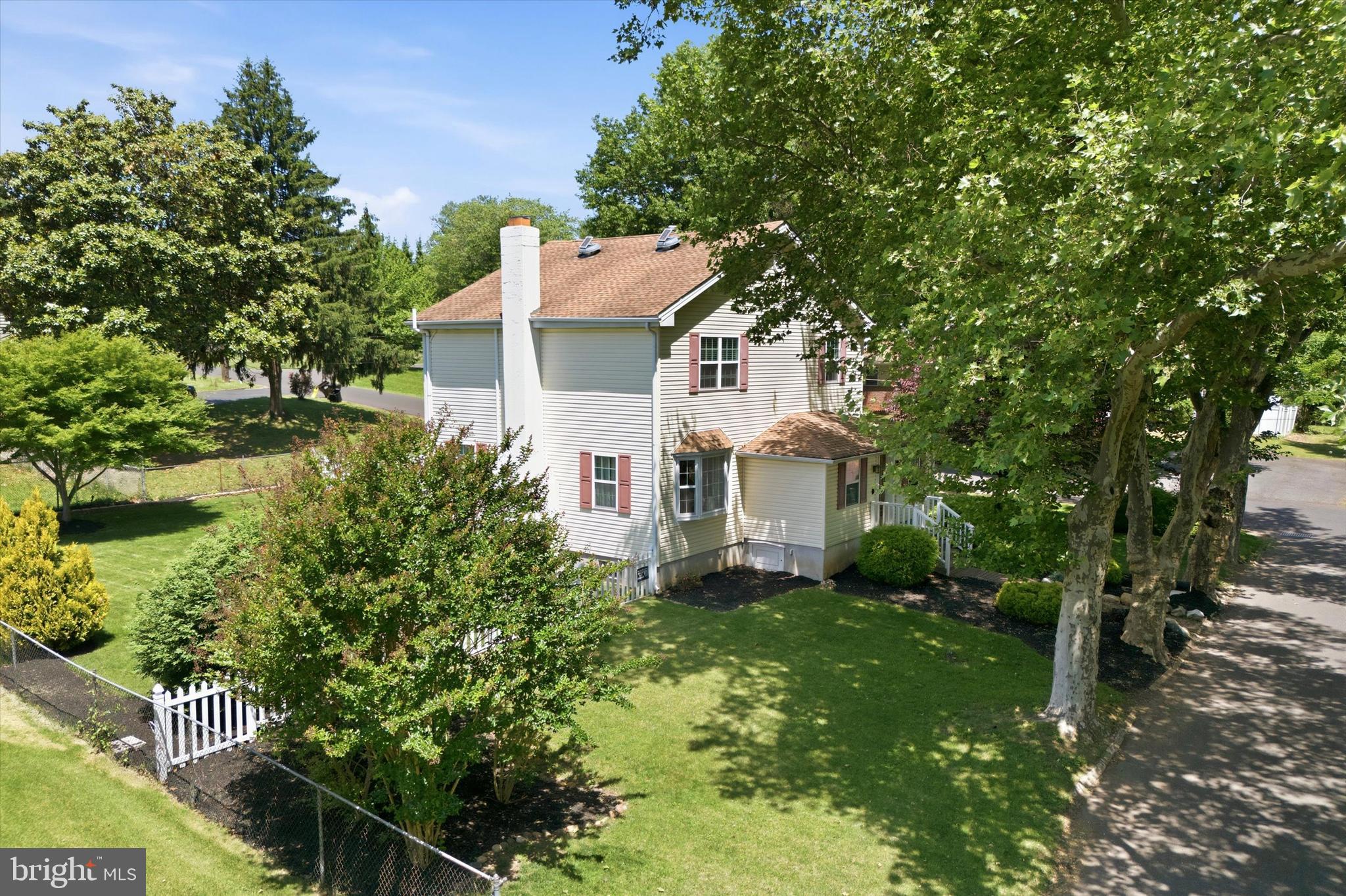 NEWPORT VILLAGE - Residential