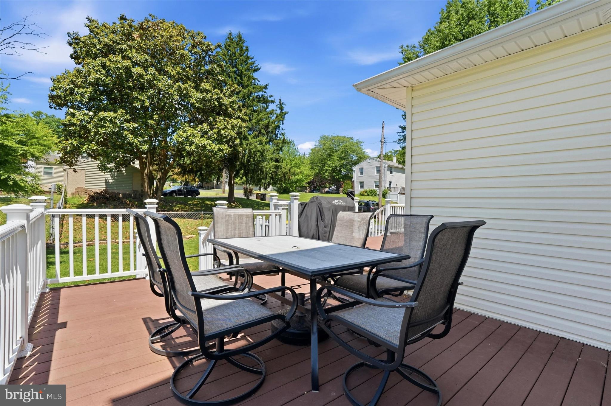 NEWPORT VILLAGE - Residential