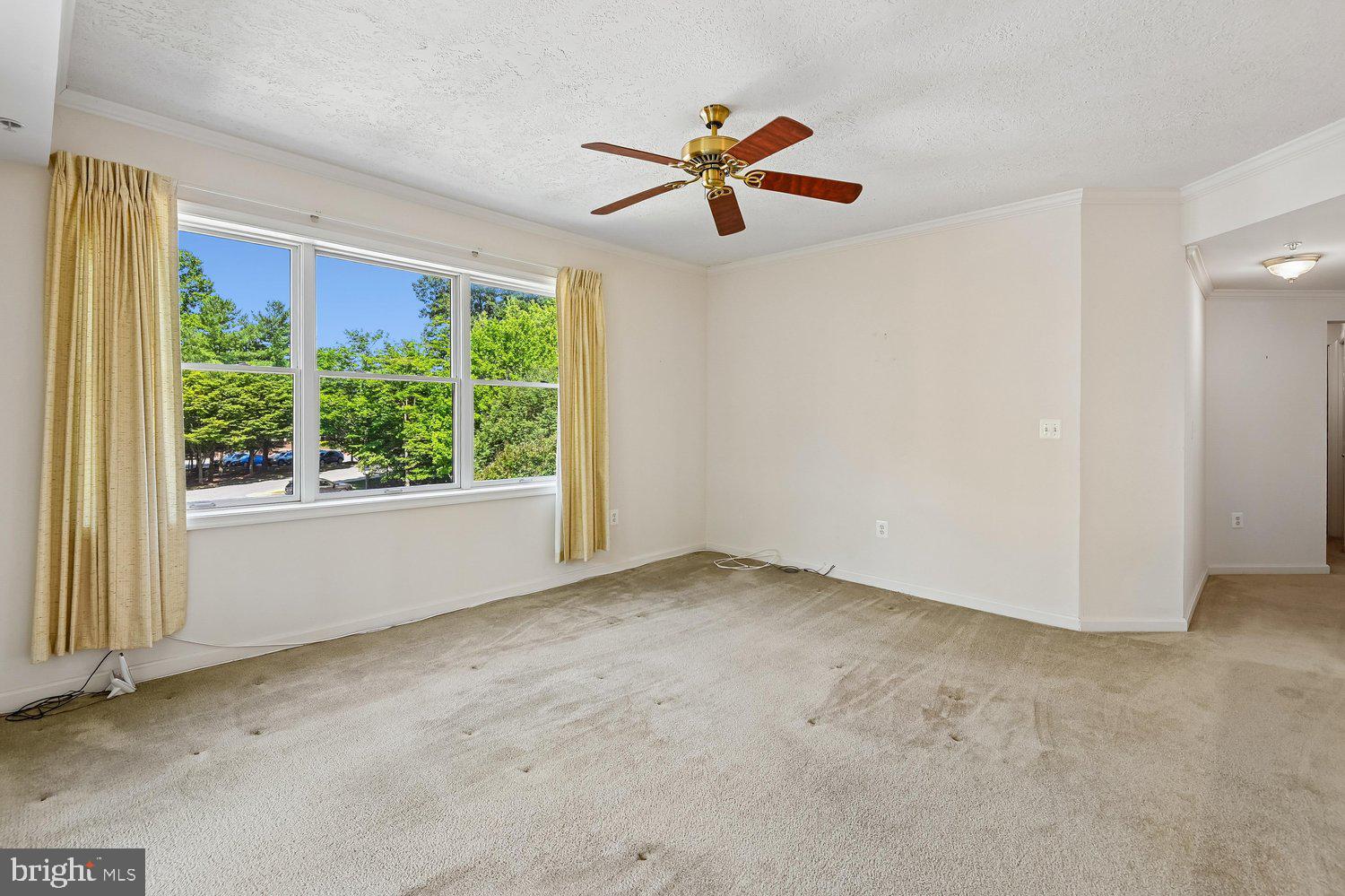 MCKINSEY PARK - Residential