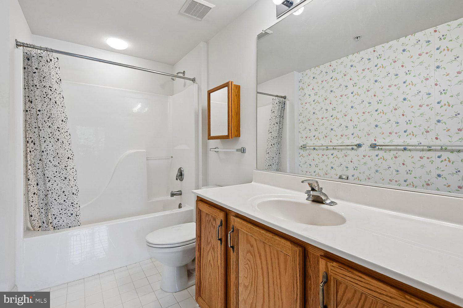 MCKINSEY PARK - Residential
