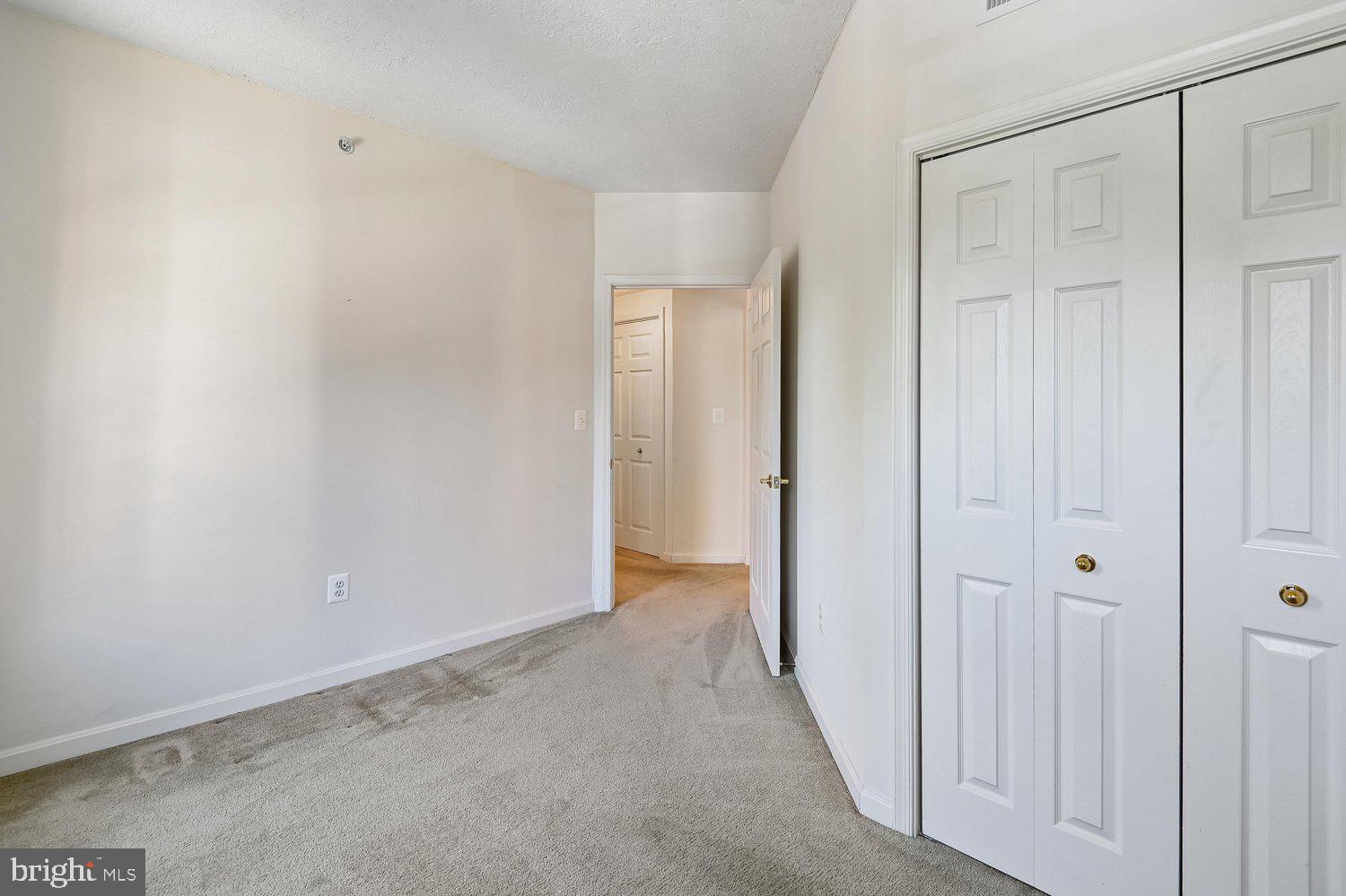 MCKINSEY PARK - Residential
