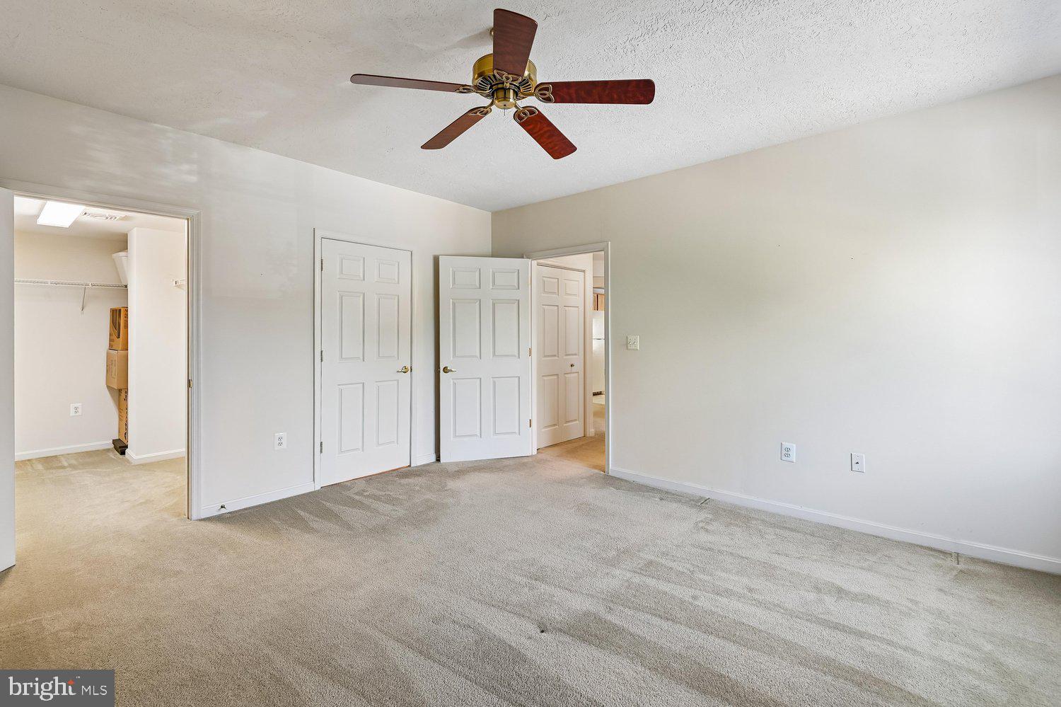 MCKINSEY PARK - Residential