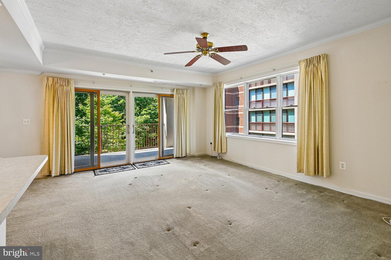 MCKINSEY PARK - Residential