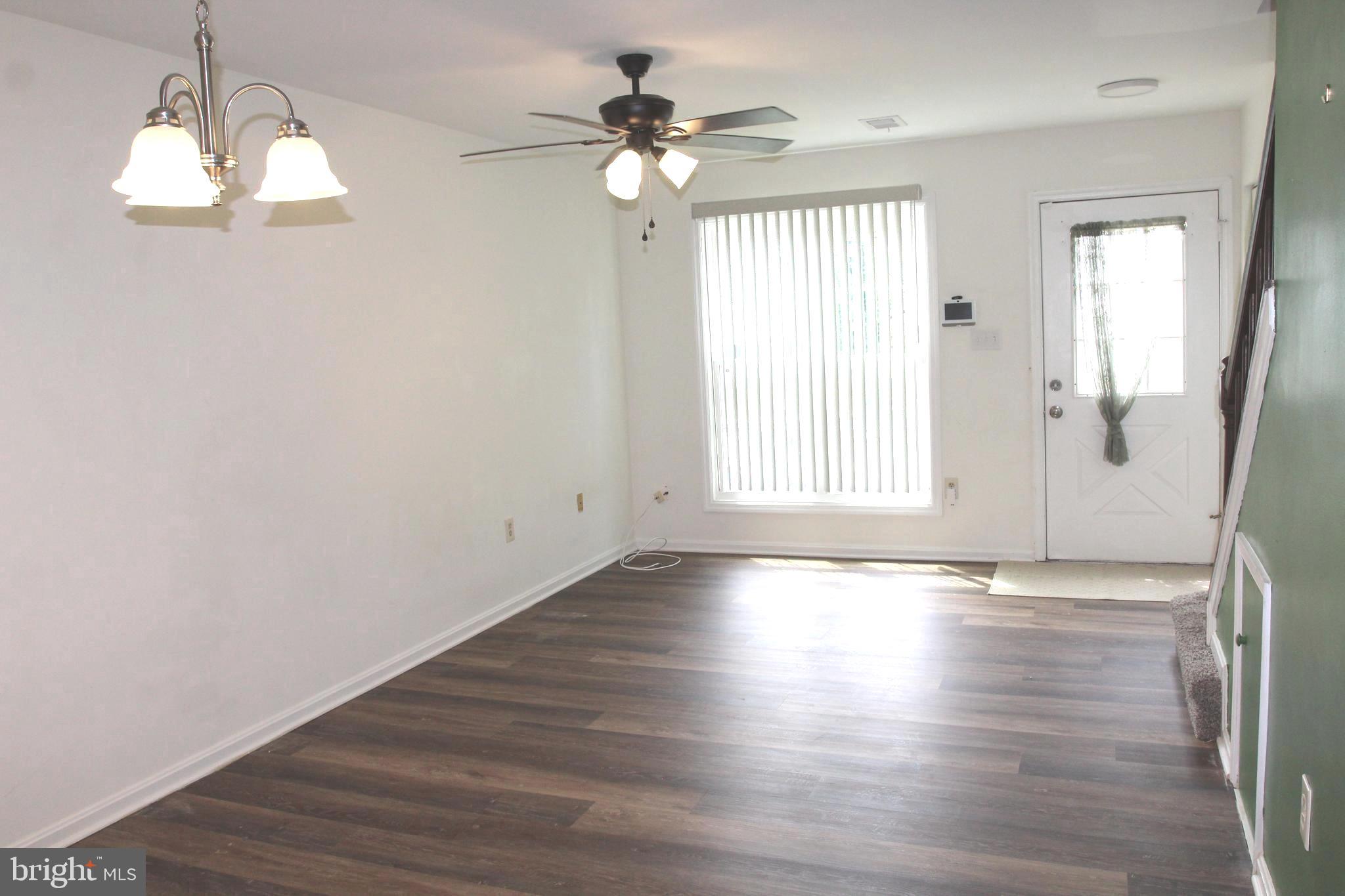 CLOVERLEAF TOWNHOUSES - Residential
