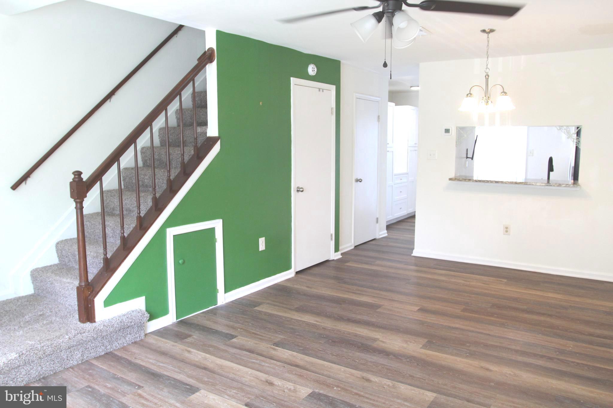 CLOVERLEAF TOWNHOUSES - Residential