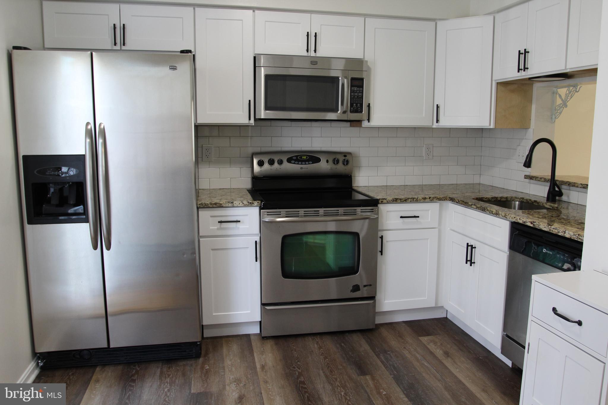 CLOVERLEAF TOWNHOUSES - Residential