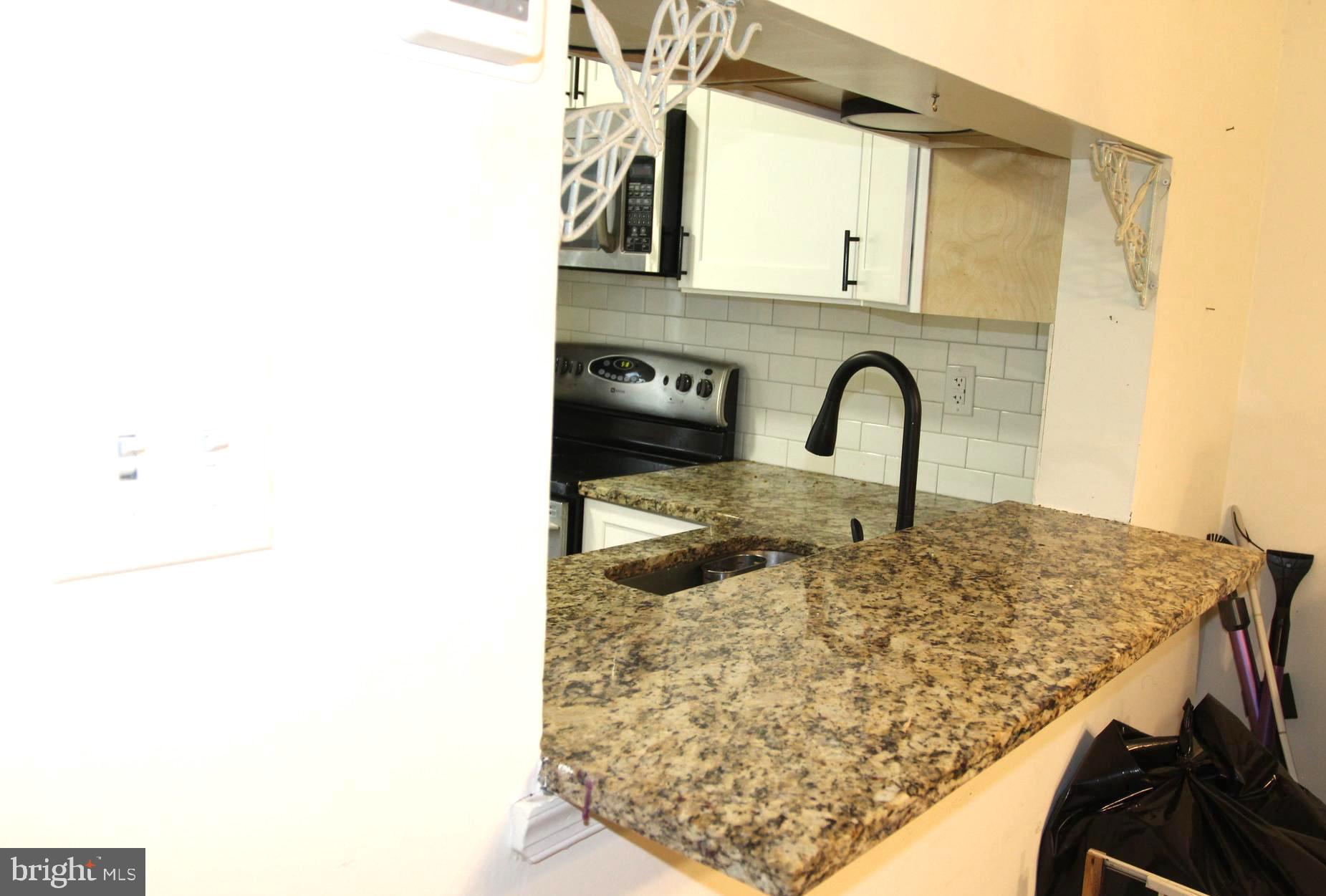 CLOVERLEAF TOWNHOUSES - Residential