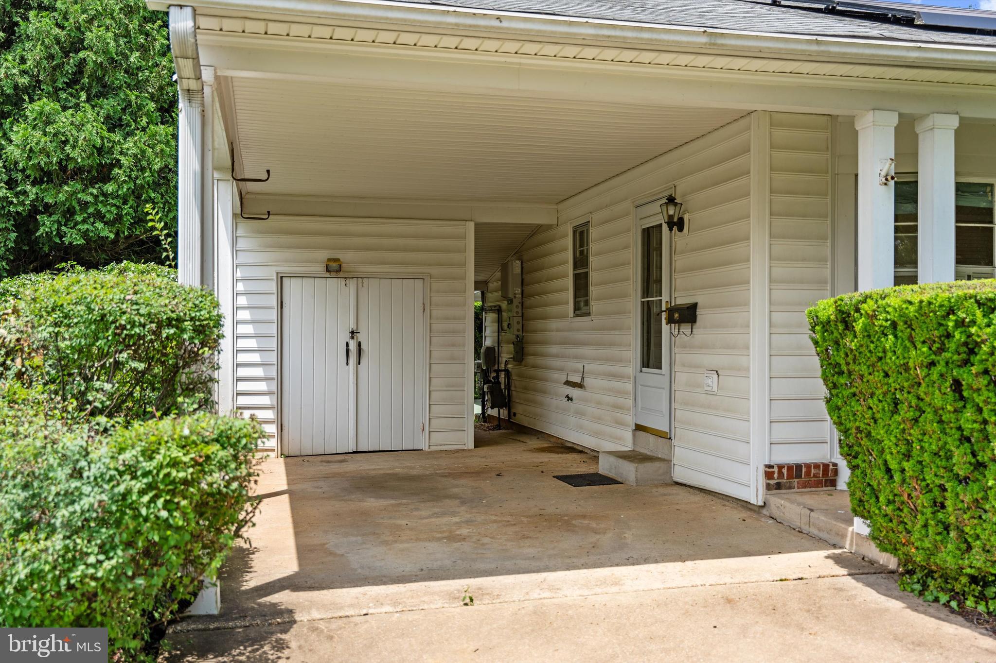 COLLEGE GARDENS - Residential