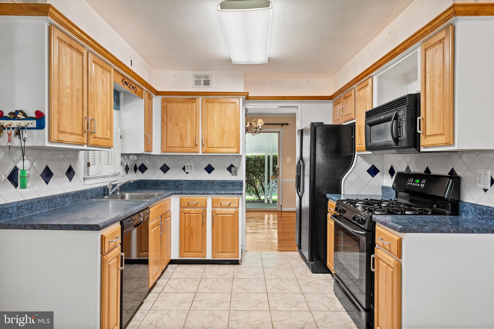 COLLEGE GARDENS - Residential