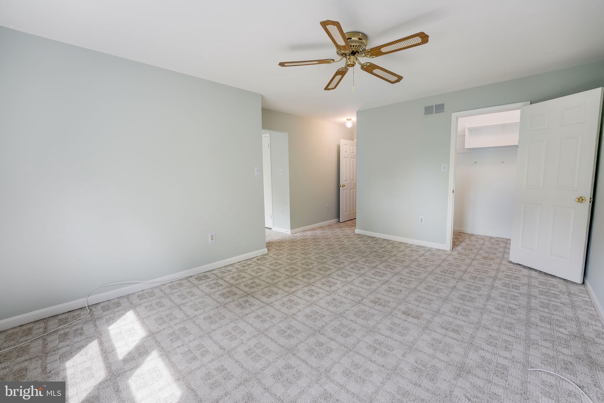 NEWINGTON FOREST - Residential