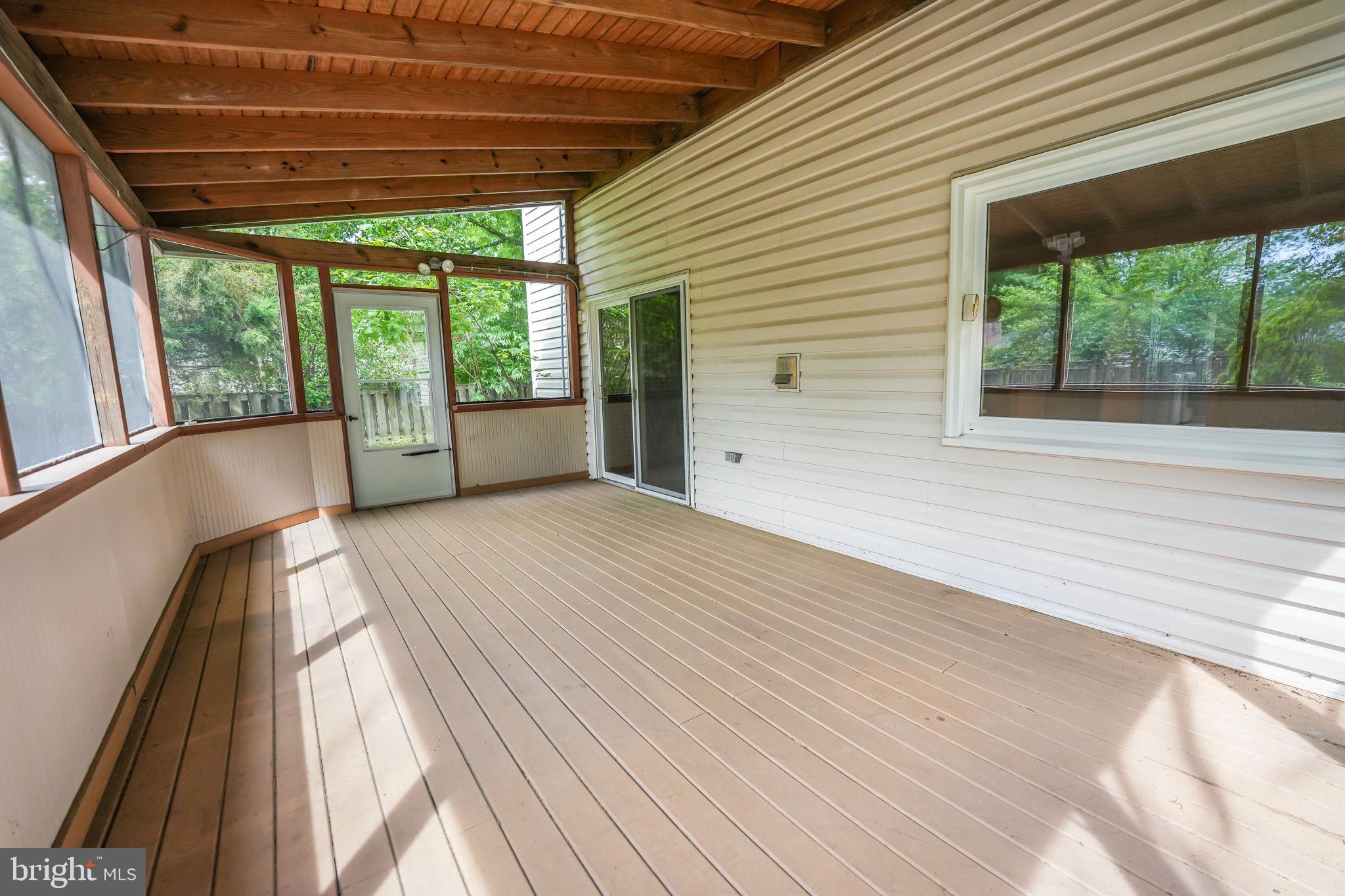NEWINGTON FOREST - Residential