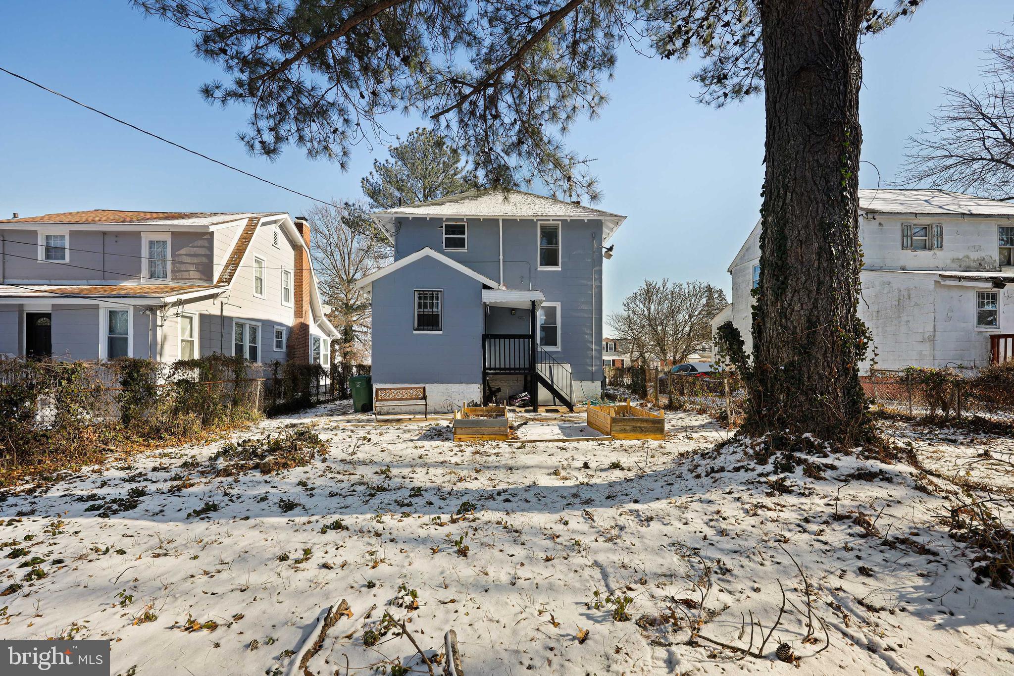 KENILWORTH PARK - Residential