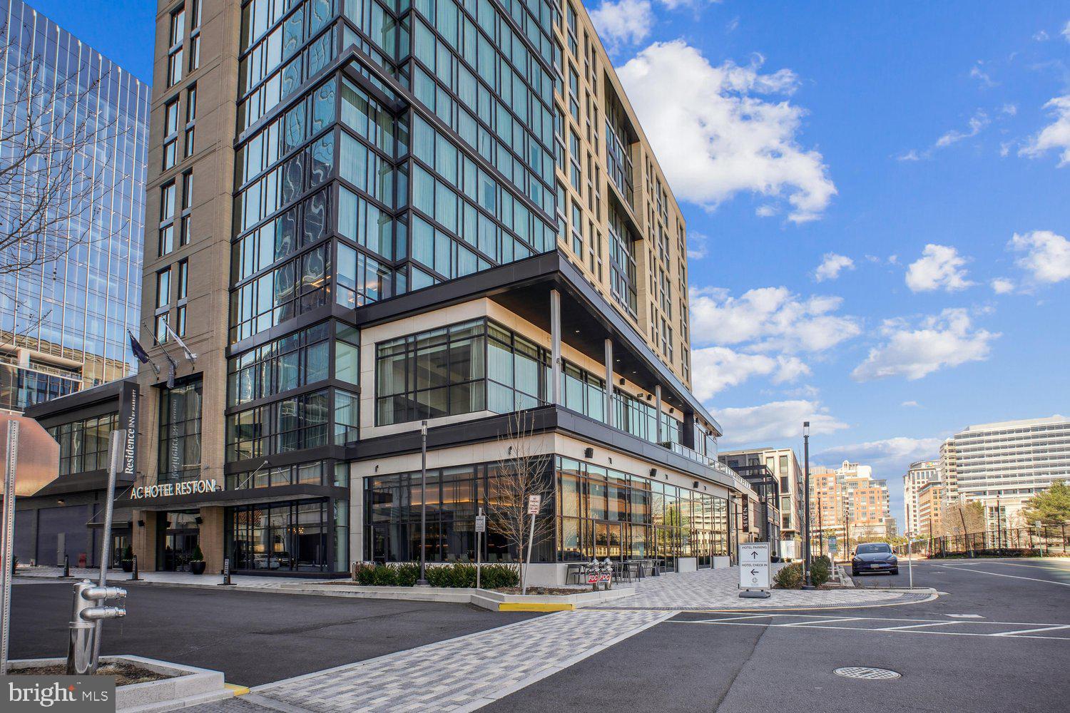 RESTON - Residential