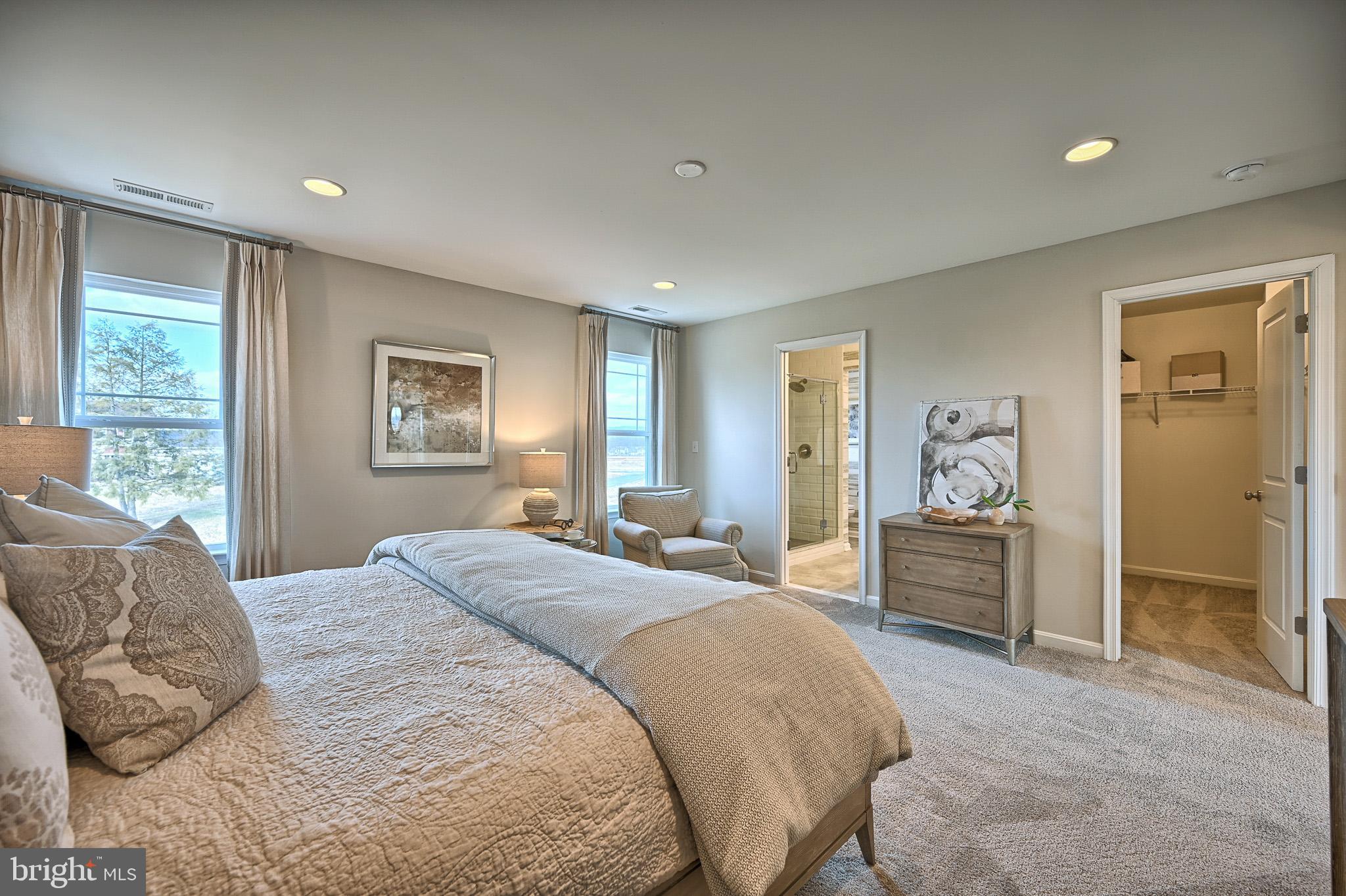 TRIMBLE HILLS - Residential