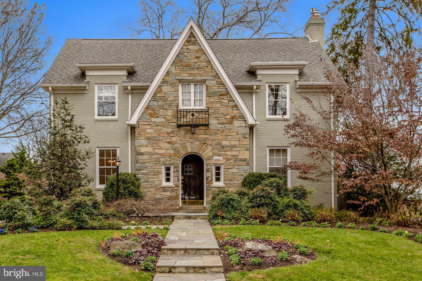 CHEVY CHASE GARDENS - Residential