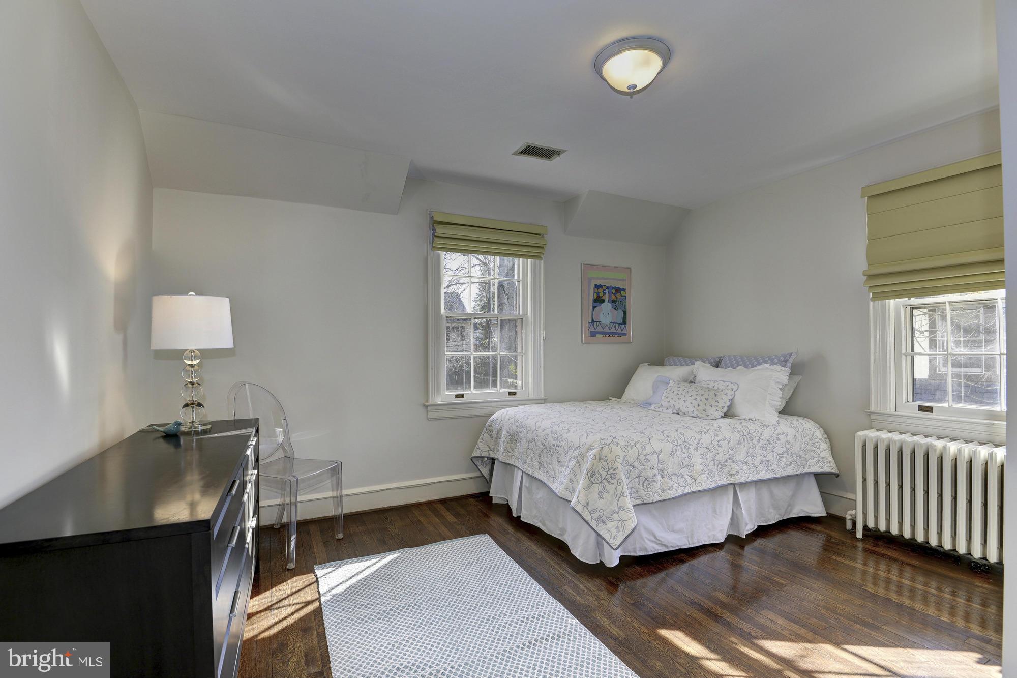CHEVY CHASE GARDENS - Residential