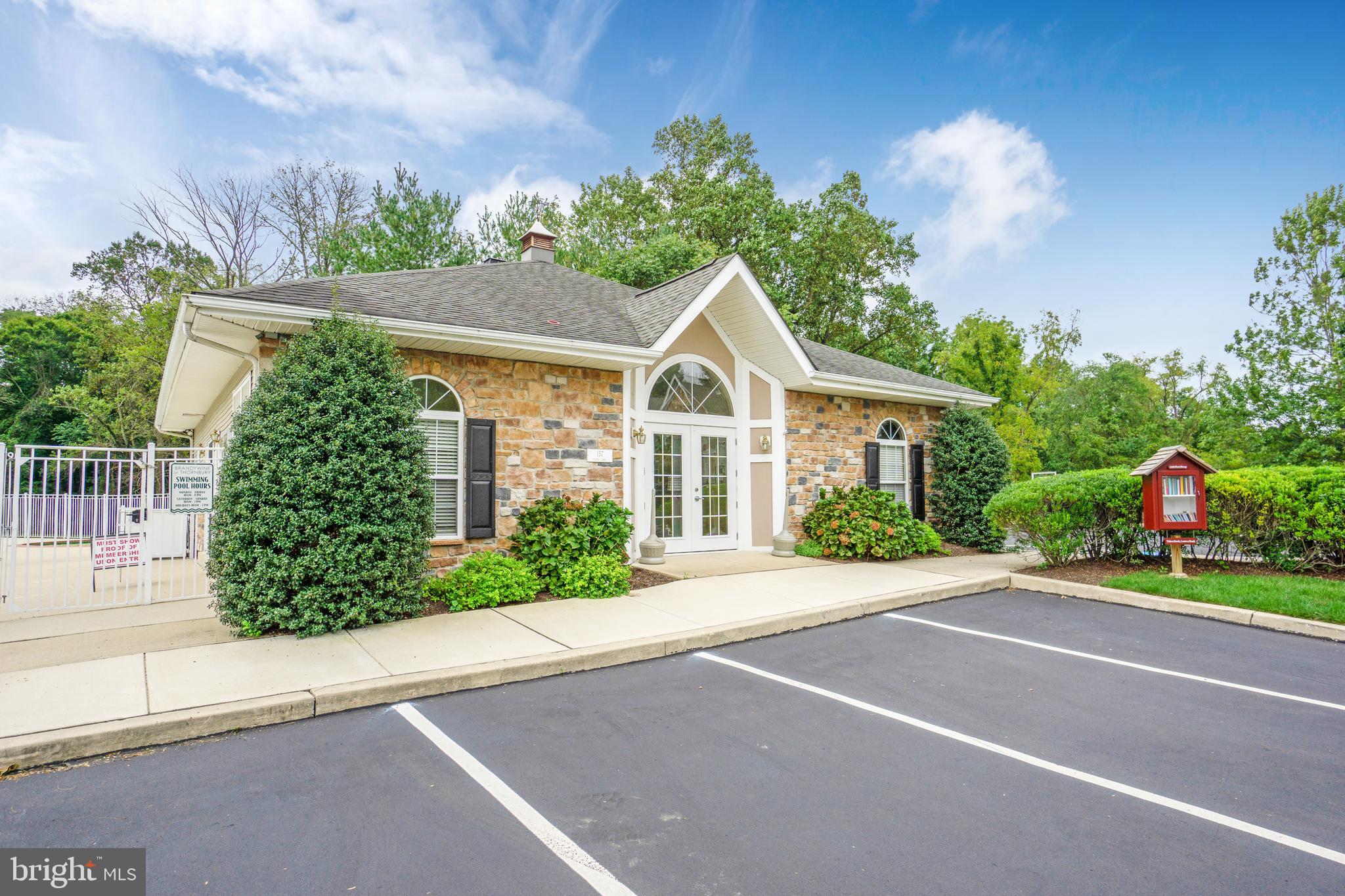 BRANDYWINE @ THORN - Residential