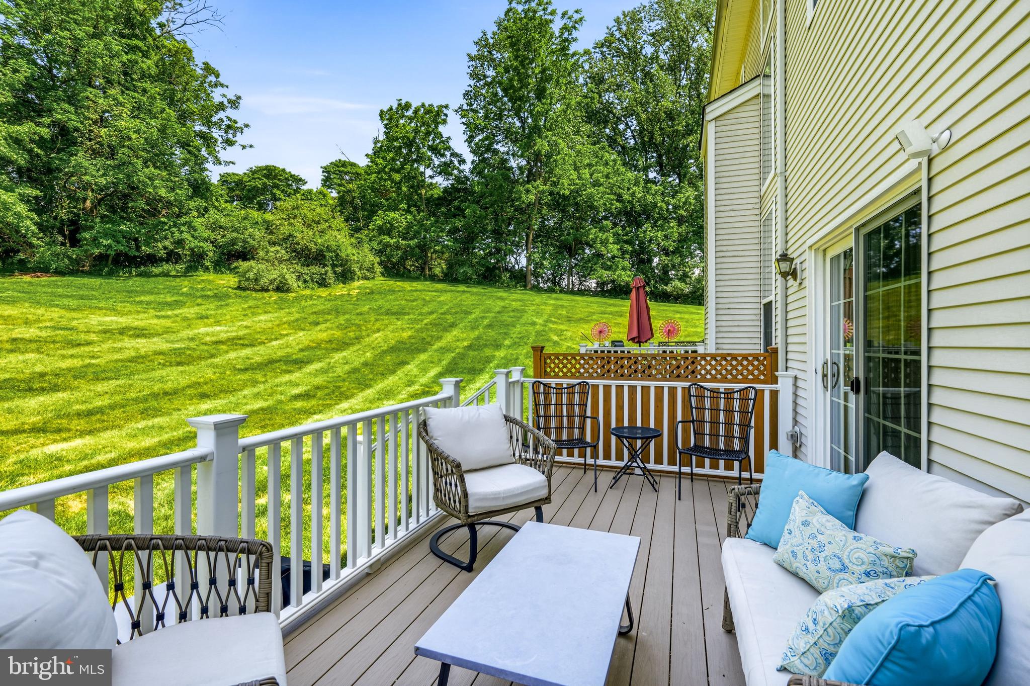 BRANDYWINE @ THORN - Residential